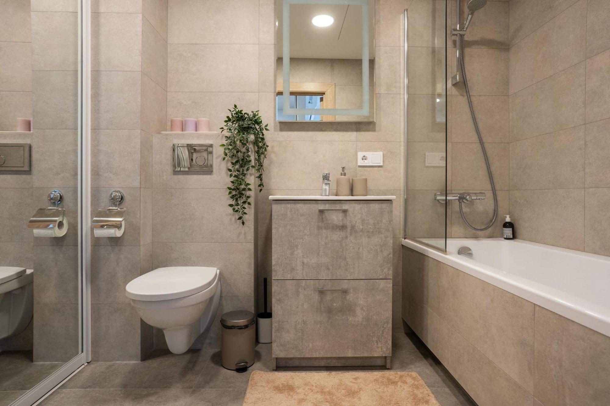 Lazdyneliu Vingis, Free Underground Parking, Long Stays Welcome VNO Exteriör bild