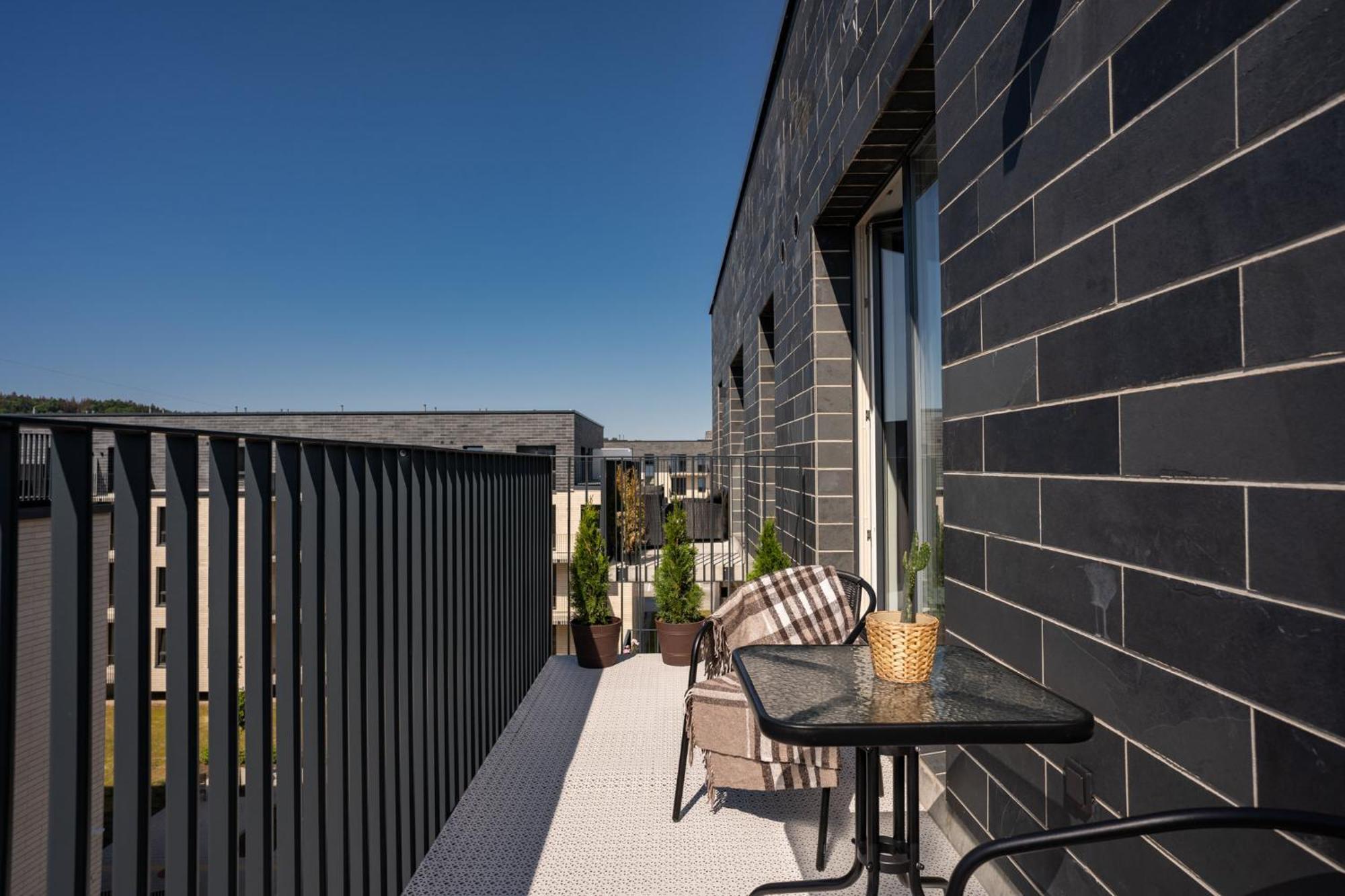 Lazdyneliu Vingis, Free Underground Parking, Long Stays Welcome VNO Exteriör bild