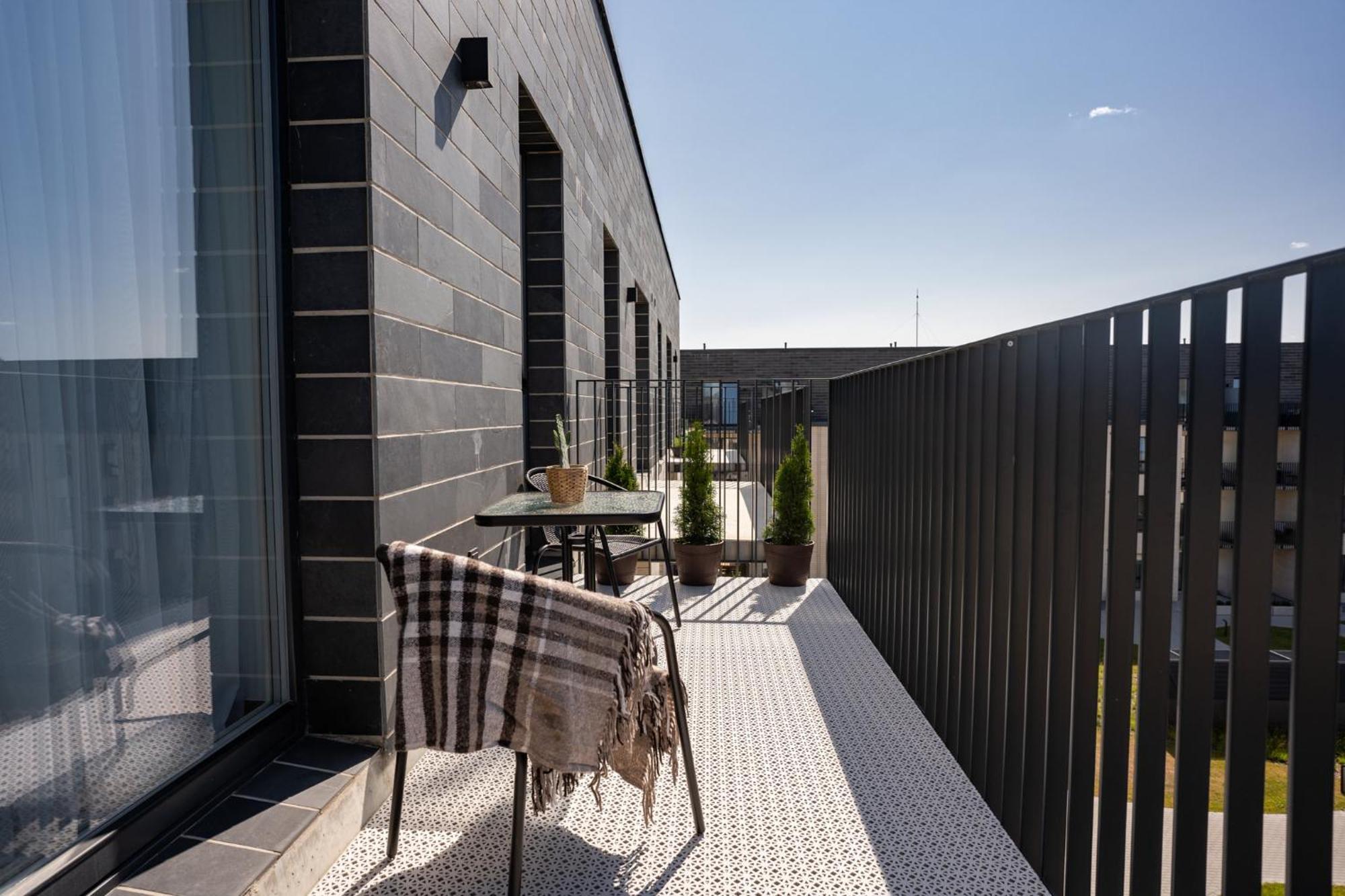 Lazdyneliu Vingis, Free Underground Parking, Long Stays Welcome VNO Exteriör bild
